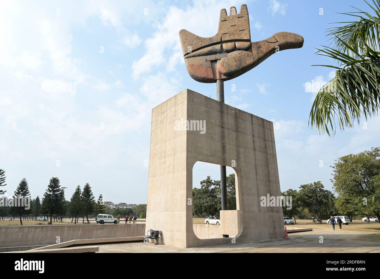 INDIA, Chandigarh, the master plan of the city divided in sectors was prepared by swiss-french architect Le Corbusier in the 1950` , Sector 1 Capitol complex, metal and concrete monument The Open Hand designed by Le Corbusier, symbolizes 'the hand to give and the hand to take; peace and prosperity, and the unity of mankind' Stock Photo
